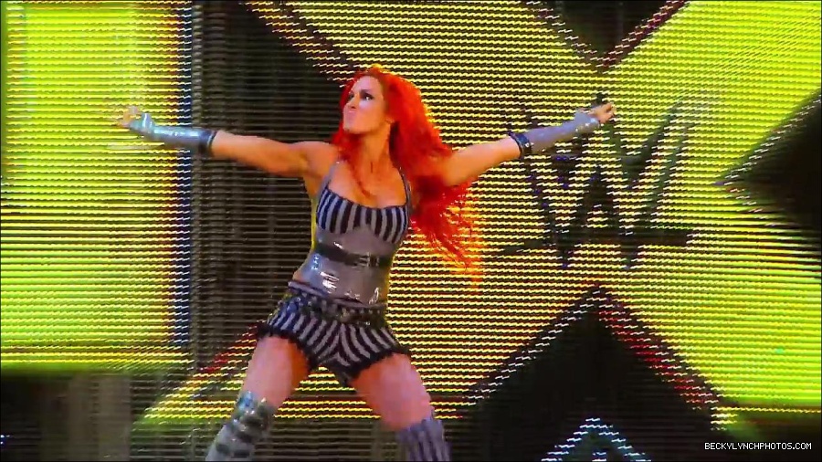 Y2Mate_is_-_Is_it_Becky_Lynch27s_time_or_is_Charlotte_the_superior_Diva_Royal_Rumble_2016-o7dWZGjBe-w-720p-1655735644729_mp4_000012679.jpg