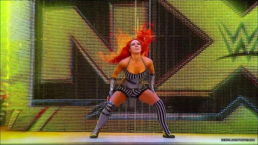 Y2Mate_is_-_Is_it_Becky_Lynch27s_time_or_is_Charlotte_the_superior_Diva_Royal_Rumble_2016-o7dWZGjBe-w-720p-1655735644729_mp4_000015882.jpg