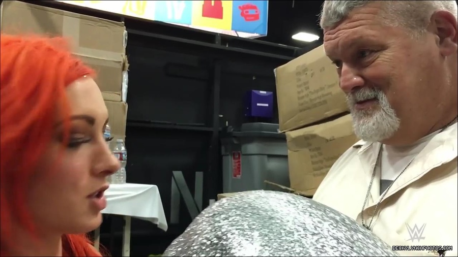 Y2Mate_is_-_Shocked_by_The_Shockmaster21-B_m5nm0vdbQ-720p-1655737671624_mp4_000032666.jpg