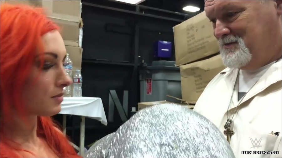 Y2Mate_is_-_Shocked_by_The_Shockmaster21-B_m5nm0vdbQ-720p-1655737671624_mp4_000034266.jpg