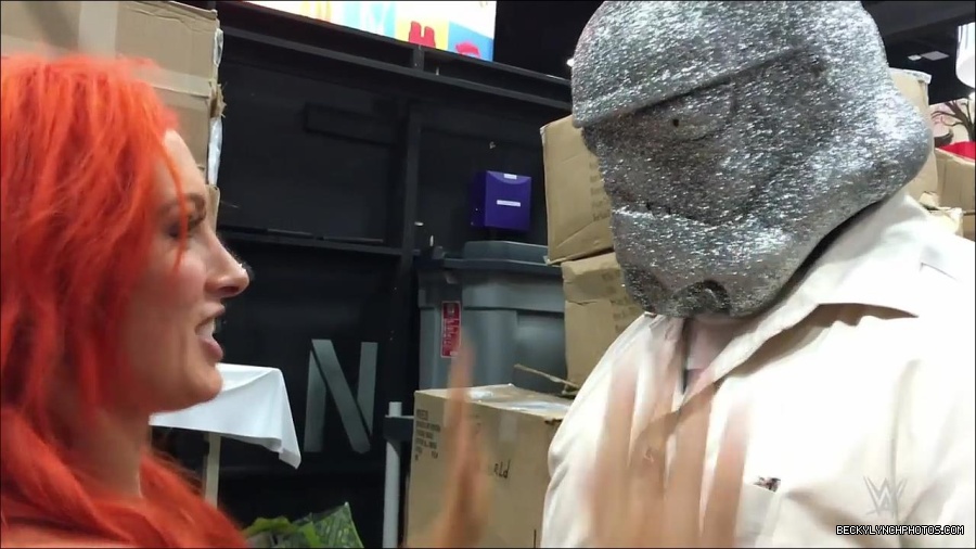 Y2Mate_is_-_Shocked_by_The_Shockmaster21-B_m5nm0vdbQ-720p-1655737671624_mp4_000041066.jpg