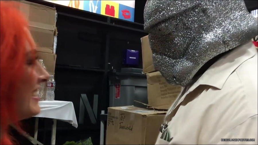 Y2Mate_is_-_Shocked_by_The_Shockmaster21-B_m5nm0vdbQ-720p-1655737671624_mp4_000042266.jpg
