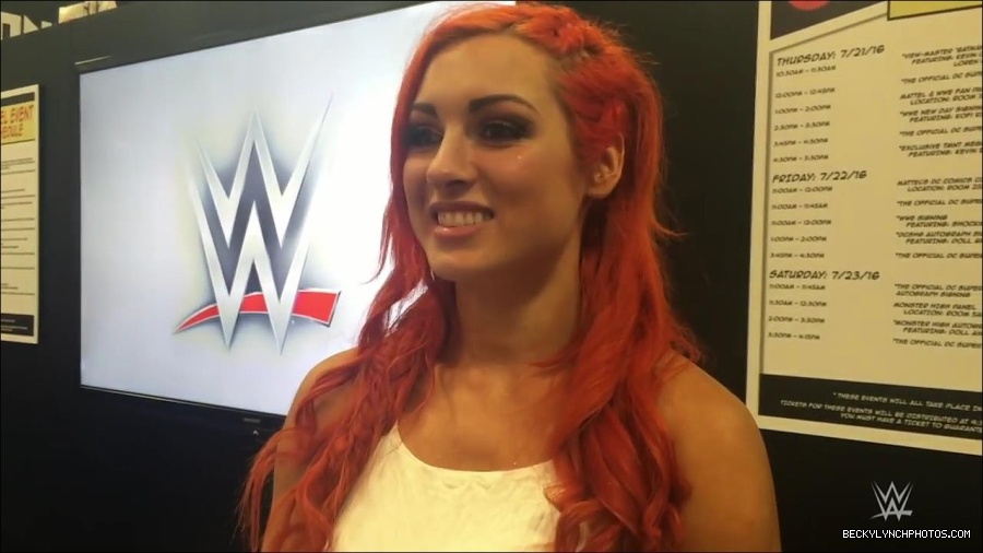 Y2Mate_is_-_Becky_Lynch_recaps_her_first_San_Diego_Comic-Con_experience-xj9sPuhQSLA-720p-1655737850986_mp4_000005133.jpg