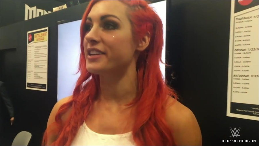 Y2Mate_is_-_Becky_Lynch_recaps_her_first_San_Diego_Comic-Con_experience-xj9sPuhQSLA-720p-1655737850986_mp4_000009933.jpg