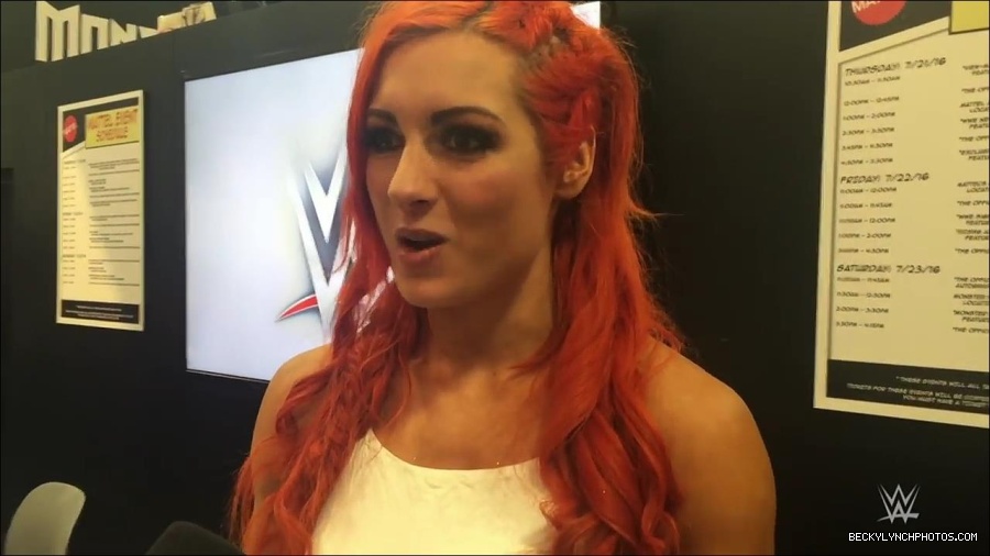 Y2Mate_is_-_Becky_Lynch_recaps_her_first_San_Diego_Comic-Con_experience-xj9sPuhQSLA-720p-1655737850986_mp4_000014733.jpg