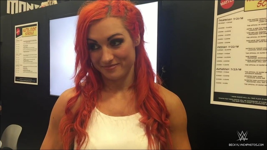 Y2Mate_is_-_Becky_Lynch_recaps_her_first_San_Diego_Comic-Con_experience-xj9sPuhQSLA-720p-1655737850986_mp4_000051133.jpg