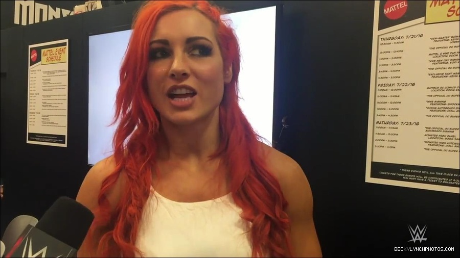 Y2Mate_is_-_Becky_Lynch_recaps_her_first_San_Diego_Comic-Con_experience-xj9sPuhQSLA-720p-1655737850986_mp4_000054733.jpg