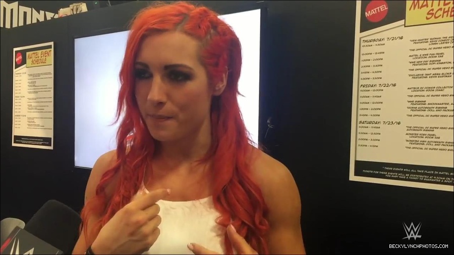Y2Mate_is_-_Becky_Lynch_recaps_her_first_San_Diego_Comic-Con_experience-xj9sPuhQSLA-720p-1655737850986_mp4_000059133.jpg