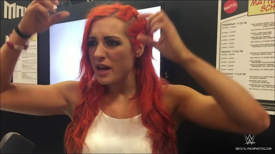 Y2Mate_is_-_Becky_Lynch_recaps_her_first_San_Diego_Comic-Con_experience-xj9sPuhQSLA-720p-1655737850986_mp4_000062733.jpg