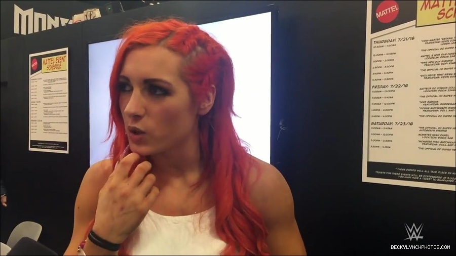 Y2Mate_is_-_Becky_Lynch_recaps_her_first_San_Diego_Comic-Con_experience-xj9sPuhQSLA-720p-1655737850986_mp4_000065533.jpg