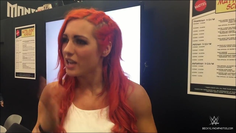 Y2Mate_is_-_Becky_Lynch_recaps_her_first_San_Diego_Comic-Con_experience-xj9sPuhQSLA-720p-1655737850986_mp4_000065933.jpg