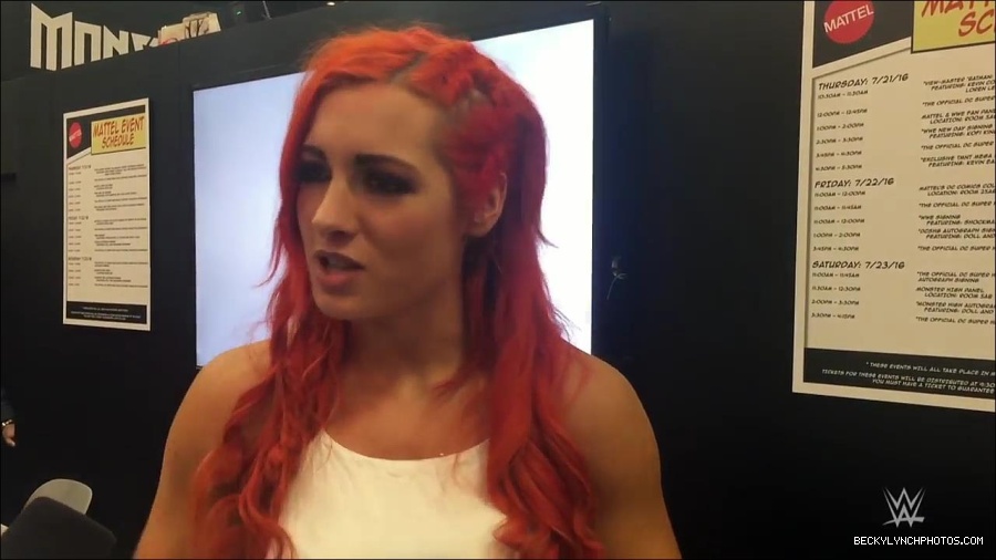 Y2Mate_is_-_Becky_Lynch_recaps_her_first_San_Diego_Comic-Con_experience-xj9sPuhQSLA-720p-1655737850986_mp4_000066333.jpg
