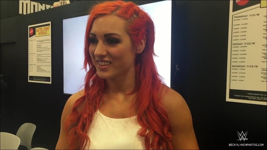 Y2Mate_is_-_Becky_Lynch_recaps_her_first_San_Diego_Comic-Con_experience-xj9sPuhQSLA-720p-1655737850986_mp4_000074333.jpg