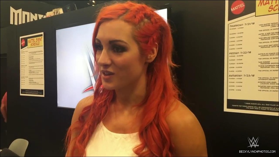 Y2Mate_is_-_Becky_Lynch_recaps_her_first_San_Diego_Comic-Con_experience-xj9sPuhQSLA-720p-1655737850986_mp4_000099933.jpg
