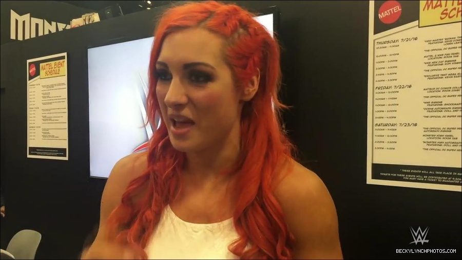 Y2Mate_is_-_Becky_Lynch_recaps_her_first_San_Diego_Comic-Con_experience-xj9sPuhQSLA-720p-1655737850986_mp4_000108733.jpg
