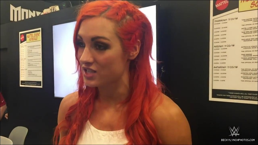 Y2Mate_is_-_Becky_Lynch_recaps_her_first_San_Diego_Comic-Con_experience-xj9sPuhQSLA-720p-1655737850986_mp4_000115933.jpg