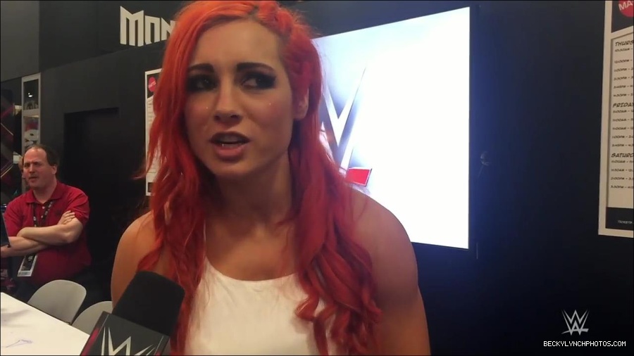 Y2Mate_is_-_Becky_Lynch_recaps_her_first_San_Diego_Comic-Con_experience-xj9sPuhQSLA-720p-1655737850986_mp4_000171133.jpg