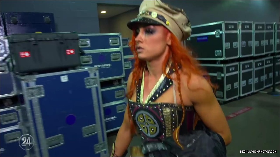 Y2Mate_is_-_The_rich_history_of_the_WrestleMania_32_women_s_gear2C_only_on_WWE_Network-3S0vSaUePRA-720p-1655738476682_mp4_000015600.jpg