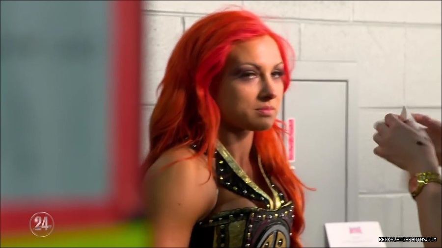 Y2Mate_is_-_The_rich_history_of_the_WrestleMania_32_women_s_gear2C_only_on_WWE_Network-3S0vSaUePRA-720p-1655738476682_mp4_000031200.jpg