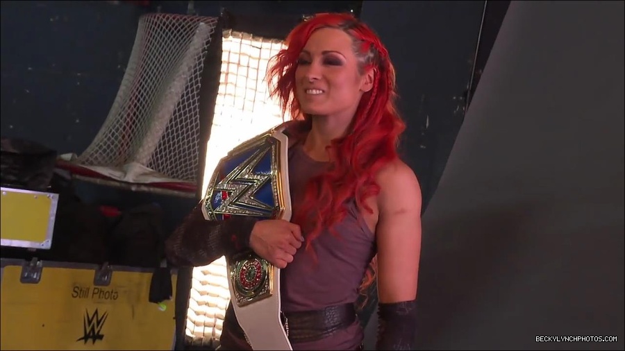 Y2Mate_is_-_Becky_Lynch_is_photographed_as_SmackDown_Women_s_Champion_Sept__132C_2016-mAPhiSWTcLA-720p-1655905971639_mp4_000002300.jpg