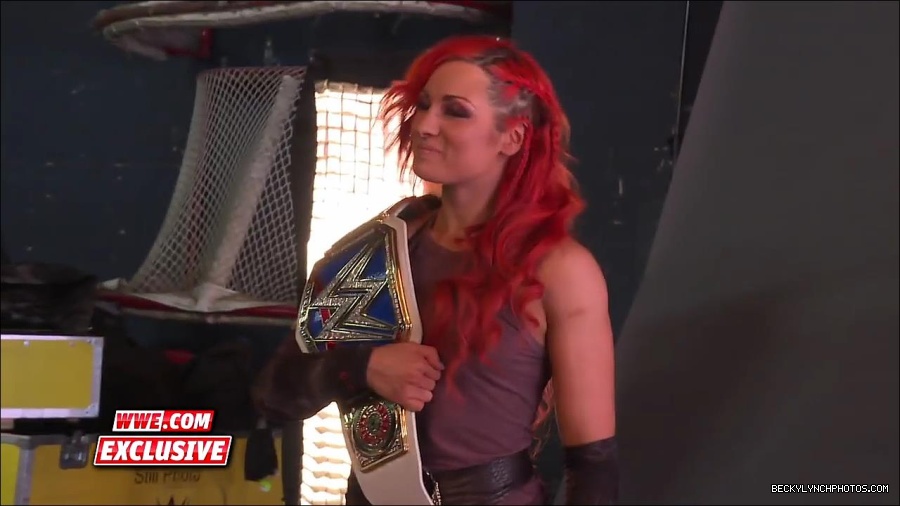 Y2Mate_is_-_Becky_Lynch_is_photographed_as_SmackDown_Women_s_Champion_Sept__132C_2016-mAPhiSWTcLA-720p-1655905971639_mp4_000004300.jpg