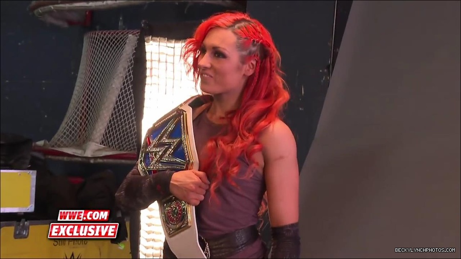 Y2Mate_is_-_Becky_Lynch_is_photographed_as_SmackDown_Women_s_Champion_Sept__132C_2016-mAPhiSWTcLA-720p-1655905971639_mp4_000005900.jpg