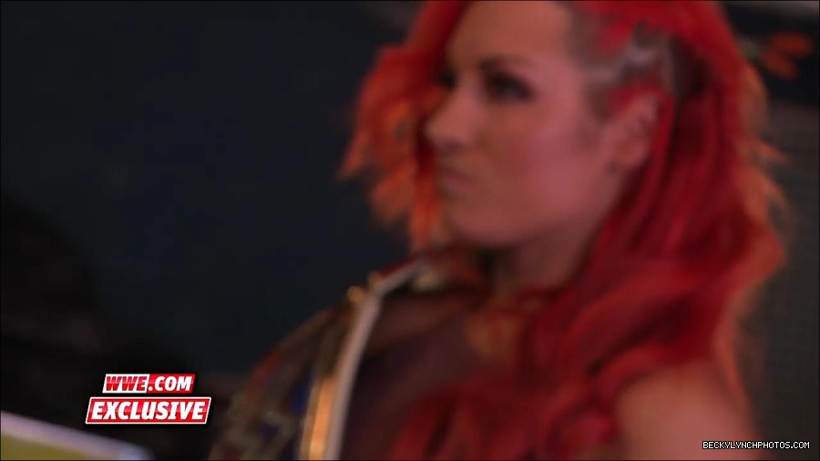Y2Mate_is_-_Becky_Lynch_is_photographed_as_SmackDown_Women_s_Champion_Sept__132C_2016-mAPhiSWTcLA-720p-1655905971639_mp4_000016700.jpg