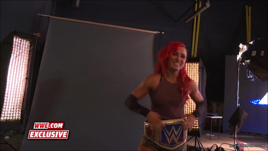 Y2Mate_is_-_Becky_Lynch_is_photographed_as_SmackDown_Women_s_Champion_Sept__132C_2016-mAPhiSWTcLA-720p-1655905971639_mp4_000023100.jpg