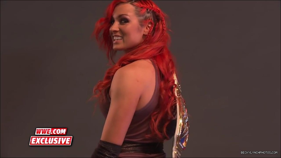 Y2Mate_is_-_Becky_Lynch_is_photographed_as_SmackDown_Women_s_Champion_Sept__132C_2016-mAPhiSWTcLA-720p-1655905971639_mp4_000025900.jpg