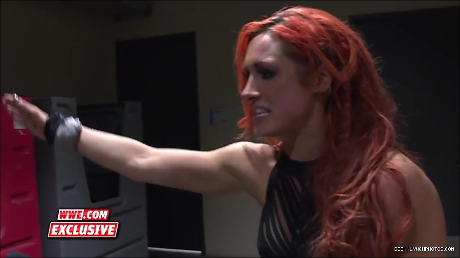 Y2Mate_is_-_Becky_Lynch_is_not_disappointed2C_she_s_disgusted_SmackDown_LIVE_Fallout2C_Jan__172C_2017-bF17UpX4Oa0-720p-1655907091690_mp4_000055166.jpg