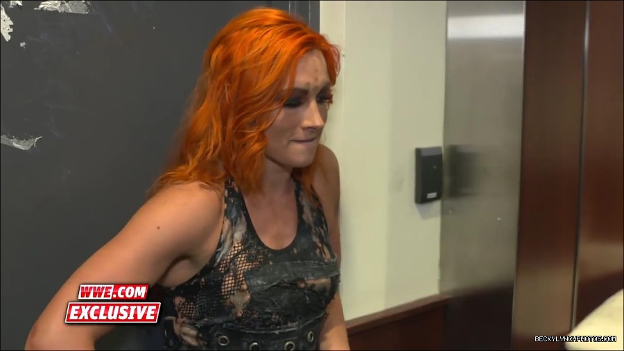 Y2Mate_is_-_Becky_Lynch_calls_out_people_who_22get_handed_a_lot_of_things22_in_WWE_June_182C_2017-JLb526YVkYY-720p-1655907484852_mp4_000038133.jpg
