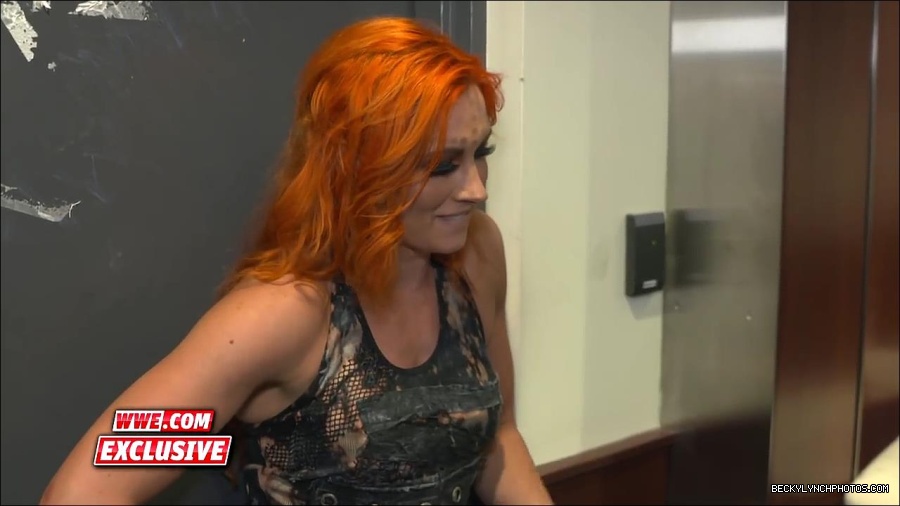Y2Mate_is_-_Becky_Lynch_calls_out_people_who_22get_handed_a_lot_of_things22_in_WWE_June_182C_2017-JLb526YVkYY-720p-1655907484852_mp4_000039333.jpg