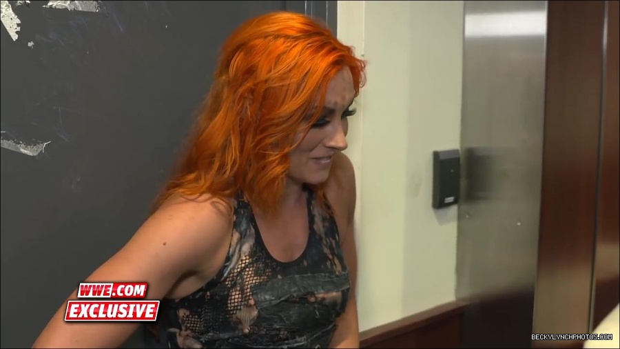 Y2Mate_is_-_Becky_Lynch_calls_out_people_who_22get_handed_a_lot_of_things22_in_WWE_June_182C_2017-JLb526YVkYY-720p-1655907484852_mp4_000040133.jpg