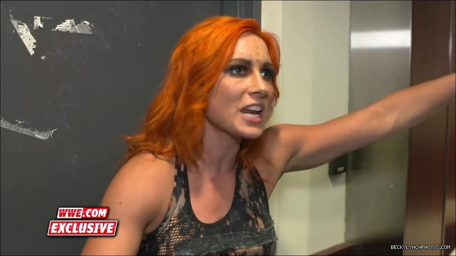 Y2Mate_is_-_Becky_Lynch_calls_out_people_who_22get_handed_a_lot_of_things22_in_WWE_June_182C_2017-JLb526YVkYY-720p-1655907484852_mp4_000053733.jpg