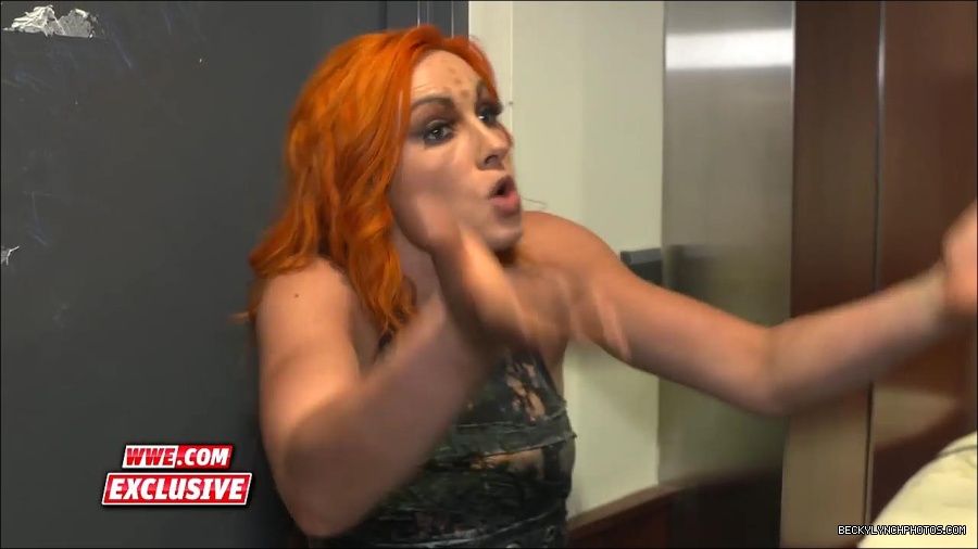 Y2Mate_is_-_Becky_Lynch_calls_out_people_who_22get_handed_a_lot_of_things22_in_WWE_June_182C_2017-JLb526YVkYY-720p-1655907484852_mp4_000067333.jpg