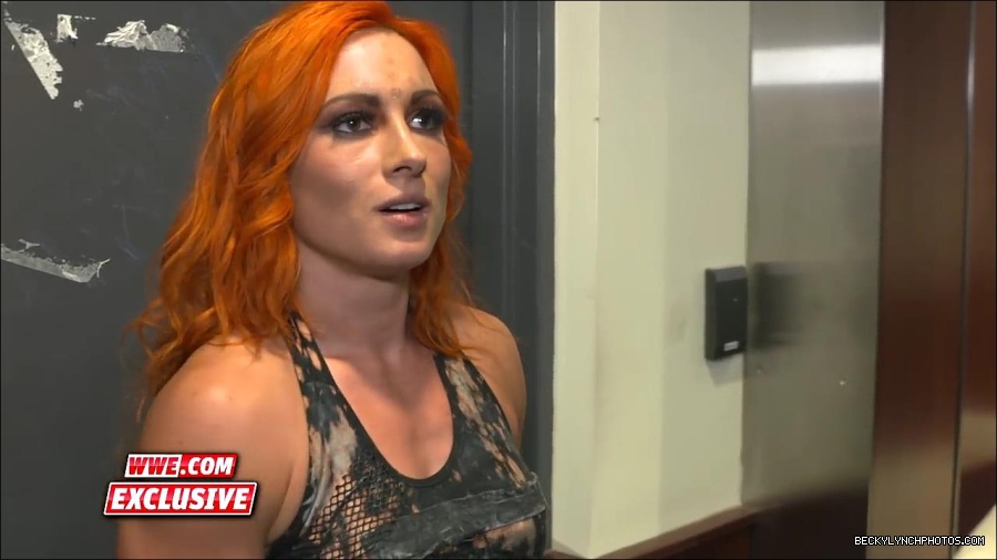 Y2Mate_is_-_Becky_Lynch_calls_out_people_who_22get_handed_a_lot_of_things22_in_WWE_June_182C_2017-JLb526YVkYY-720p-1655907484852_mp4_000072133.jpg