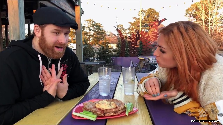 Y2Mate_is_-_Sami_Zayn___Becky_Lynch_debate_WWE_Mixed_Match_Challenge_strategy-lYjodl0RAns-720p-1655991488516_mp4_000026300.jpg