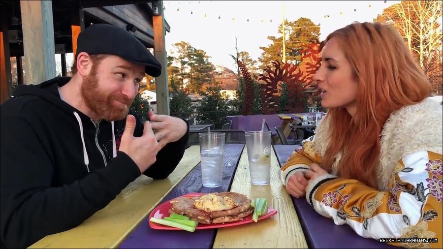 Y2Mate_is_-_Sami_Zayn___Becky_Lynch_debate_WWE_Mixed_Match_Challenge_strategy-lYjodl0RAns-720p-1655991488516_mp4_000057100.jpg