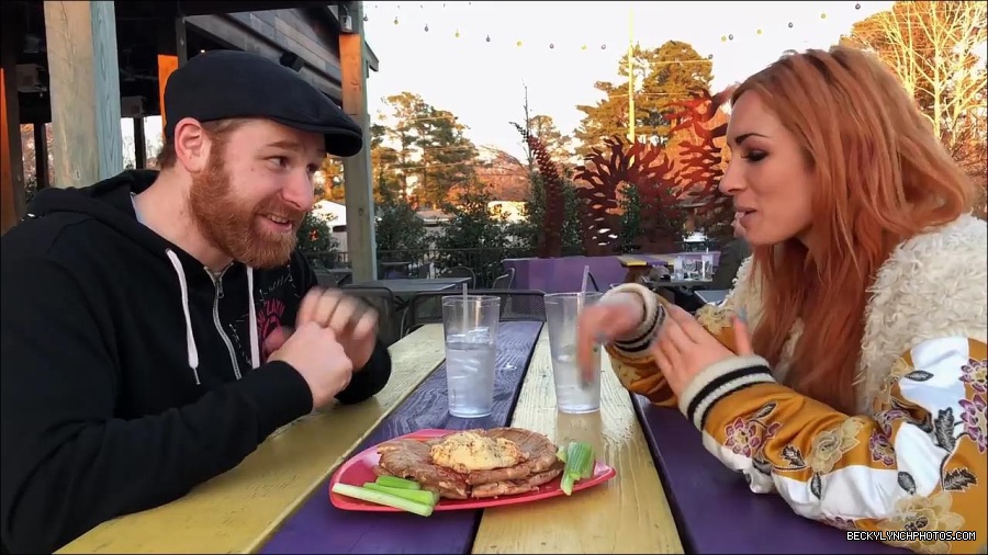 Y2Mate_is_-_Sami_Zayn___Becky_Lynch_debate_WWE_Mixed_Match_Challenge_strategy-lYjodl0RAns-720p-1655991488516_mp4_000058700.jpg
