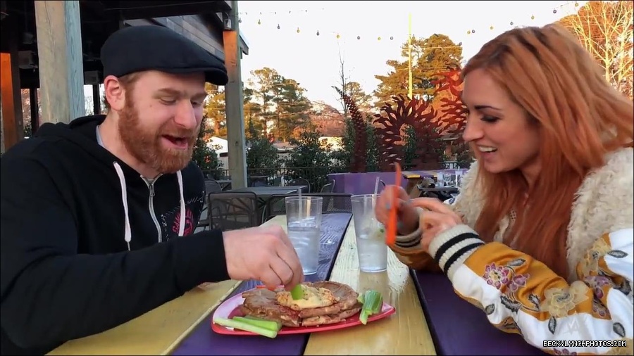 Y2Mate_is_-_Sami_Zayn___Becky_Lynch_debate_WWE_Mixed_Match_Challenge_strategy-lYjodl0RAns-720p-1655991488516_mp4_000074300.jpg