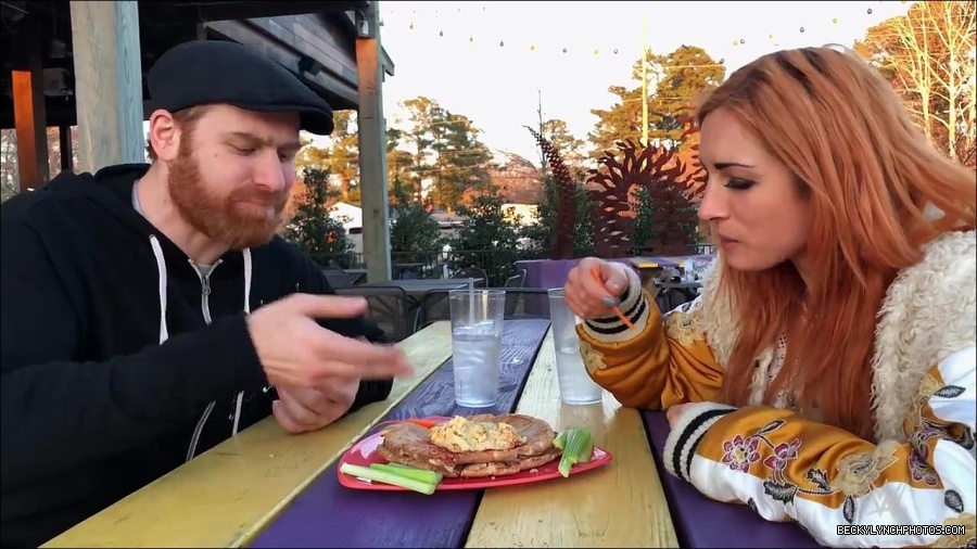 Y2Mate_is_-_Sami_Zayn___Becky_Lynch_debate_WWE_Mixed_Match_Challenge_strategy-lYjodl0RAns-720p-1655991488516_mp4_000091900.jpg