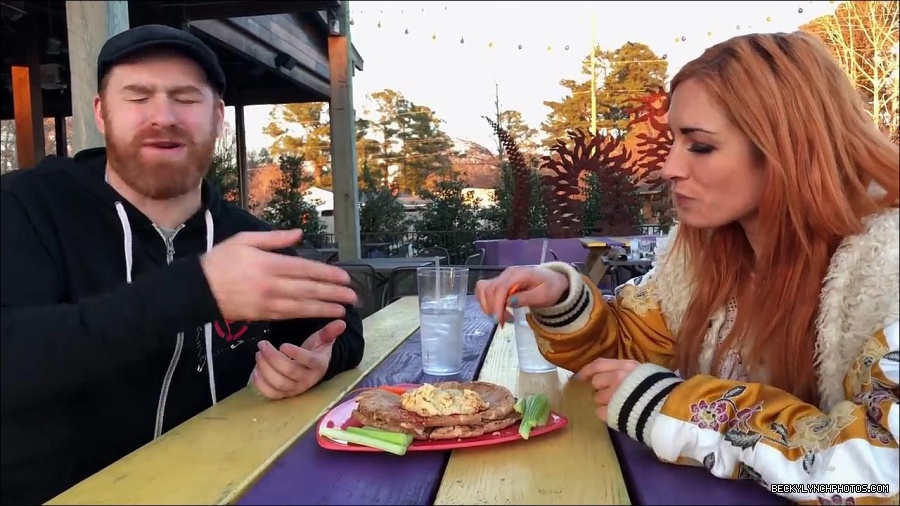 Y2Mate_is_-_Sami_Zayn___Becky_Lynch_debate_WWE_Mixed_Match_Challenge_strategy-lYjodl0RAns-720p-1655991488516_mp4_000092700.jpg