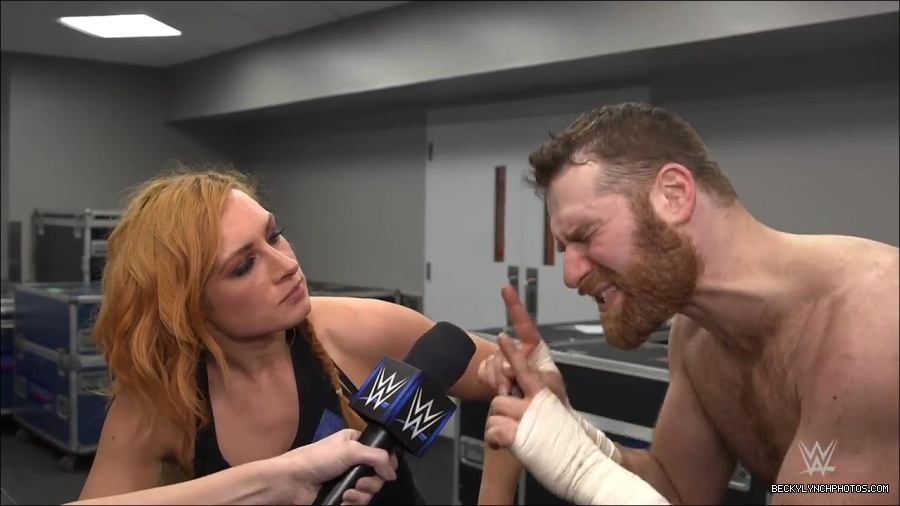 Y2Mate_is_-_Did_Sami_and_Becky_eat_too_much_birthday_cake_to_win_at_WWE_Mixed_Match_Challenge-IX2qyqr6Xx0-720p-1655991692003_mp4_000031966.jpg