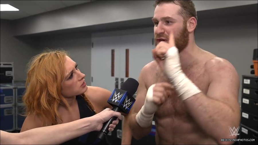 Y2Mate_is_-_Did_Sami_and_Becky_eat_too_much_birthday_cake_to_win_at_WWE_Mixed_Match_Challenge-IX2qyqr6Xx0-720p-1655991692003_mp4_000039566.jpg