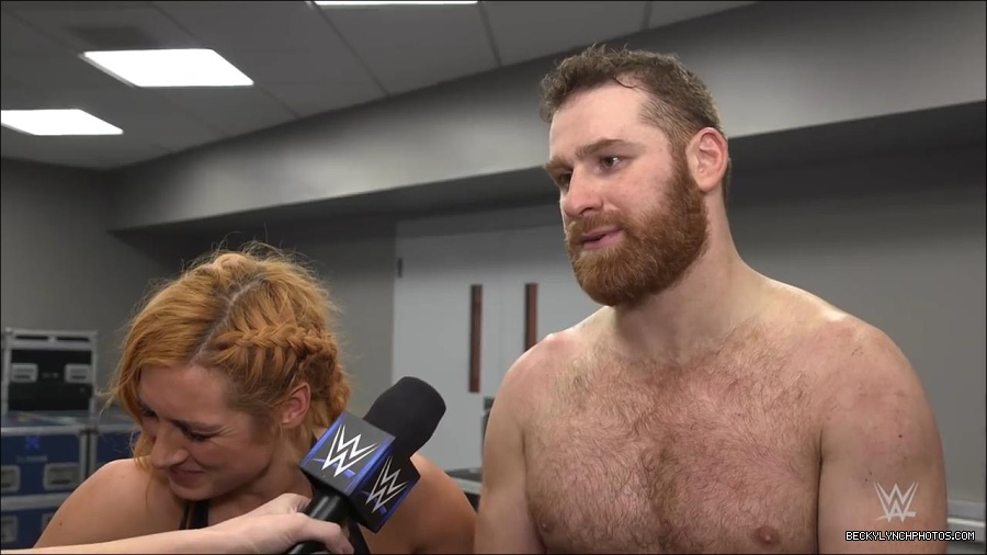 Y2Mate_is_-_Did_Sami_and_Becky_eat_too_much_birthday_cake_to_win_at_WWE_Mixed_Match_Challenge-IX2qyqr6Xx0-720p-1655991692003_mp4_000101566.jpg