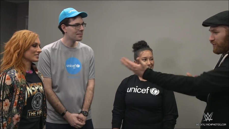 Y2Mate_is_-_Becky_Lynch_celebrates_her_birthday_with_Sami_Zayn_and_their_Mixed_Match_Challenge_charity_UNICEF-JBxP9HuiiLc-720p-1655991830238_mp4_000009800.jpg
