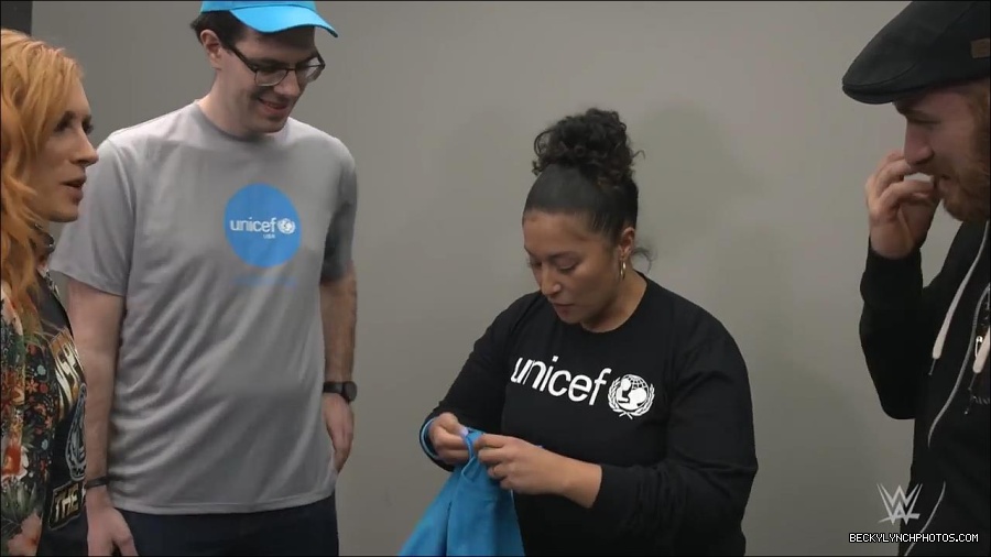 Y2Mate_is_-_Becky_Lynch_celebrates_her_birthday_with_Sami_Zayn_and_their_Mixed_Match_Challenge_charity_UNICEF-JBxP9HuiiLc-720p-1655991830238_mp4_000027400.jpg