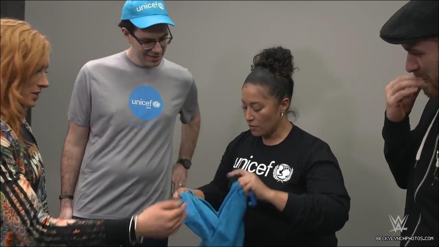 Y2Mate_is_-_Becky_Lynch_celebrates_her_birthday_with_Sami_Zayn_and_their_Mixed_Match_Challenge_charity_UNICEF-JBxP9HuiiLc-720p-1655991830238_mp4_000028200.jpg
