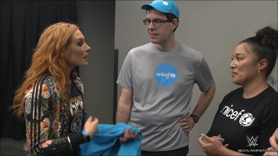 Y2Mate_is_-_Becky_Lynch_celebrates_her_birthday_with_Sami_Zayn_and_their_Mixed_Match_Challenge_charity_UNICEF-JBxP9HuiiLc-720p-1655991830238_mp4_000068600.jpg