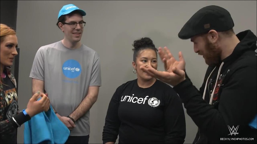 Y2Mate_is_-_Becky_Lynch_celebrates_her_birthday_with_Sami_Zayn_and_their_Mixed_Match_Challenge_charity_UNICEF-JBxP9HuiiLc-720p-1655991830238_mp4_000091800.jpg